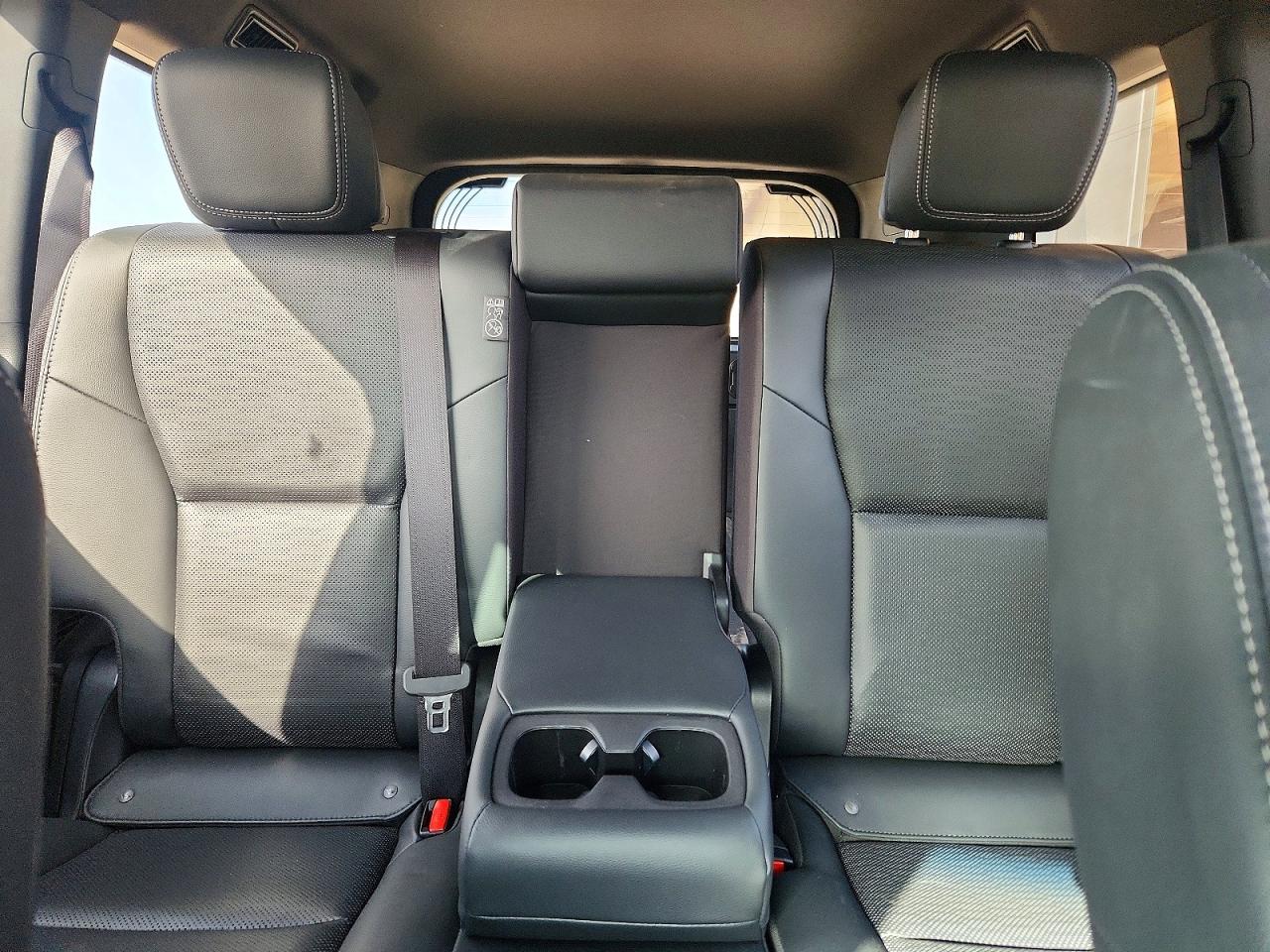 2025 TOYOTA LAND CRUISER BASE photo 10