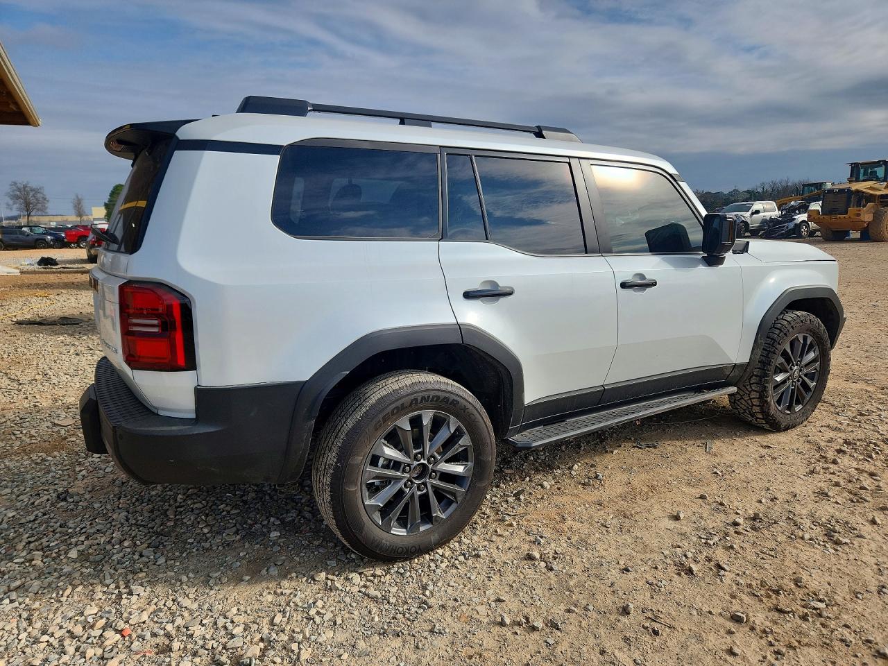 2025 TOYOTA LAND CRUISER BASE photo 3