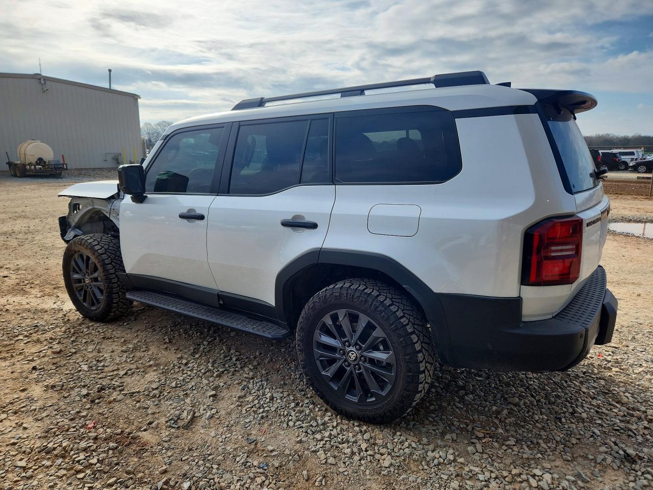 2025 TOYOTA LAND CRUISER BASE photo 2