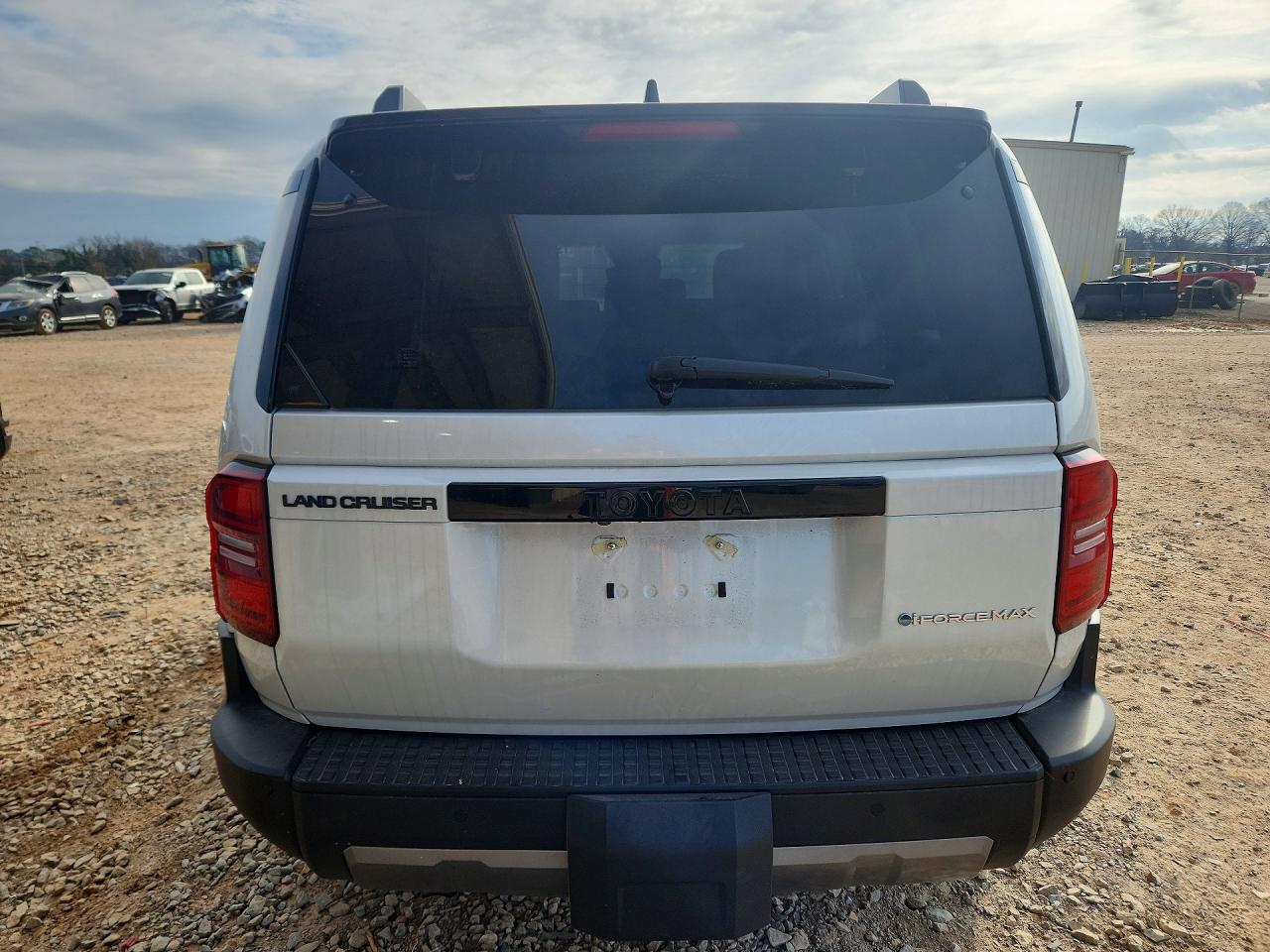 2025 TOYOTA LAND CRUISER BASE photo 6