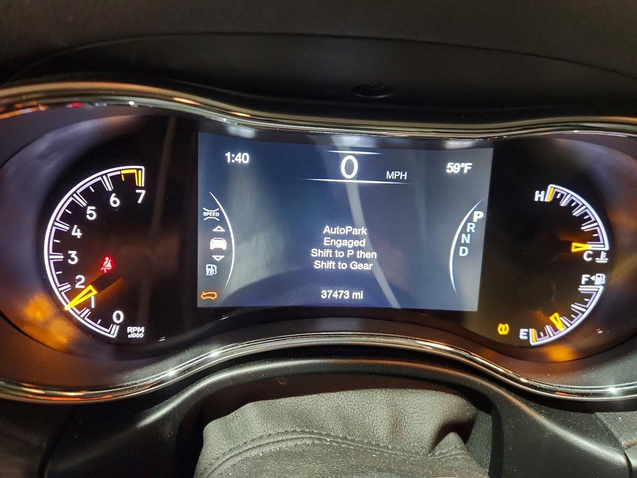 2019 JEEP GRAND CHEROKEE LAREDO photo 9