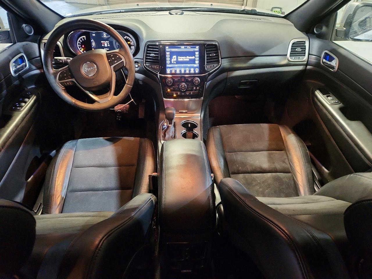 2019 JEEP GRAND CHEROKEE LAREDO photo 8