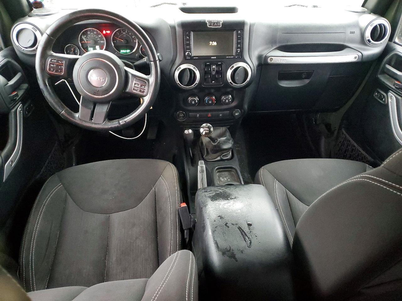 2016 JEEP WRANGLER UNLIMITED SAHARA photo 22
