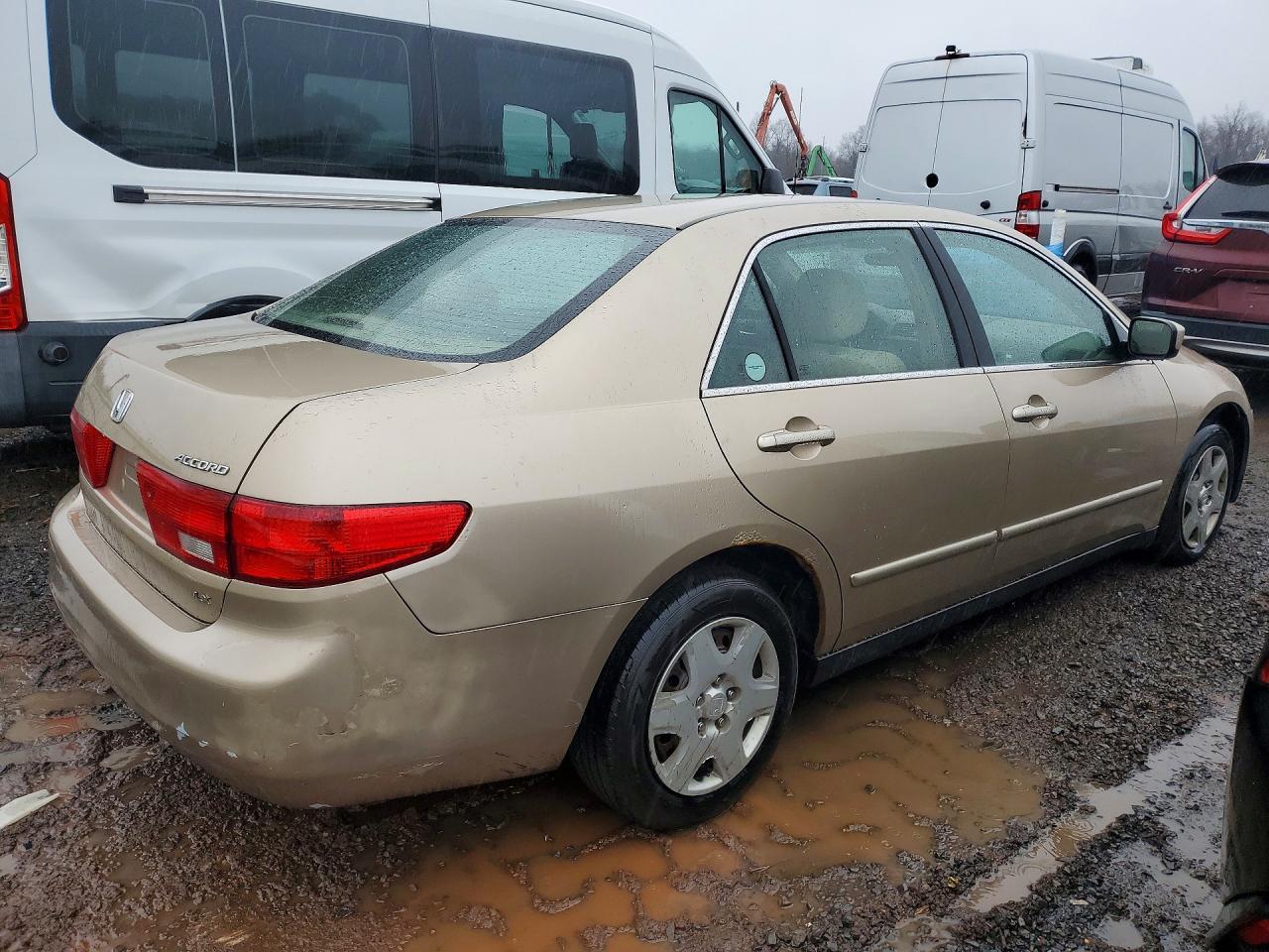 2005 HONDA ACCORD LX photo 5