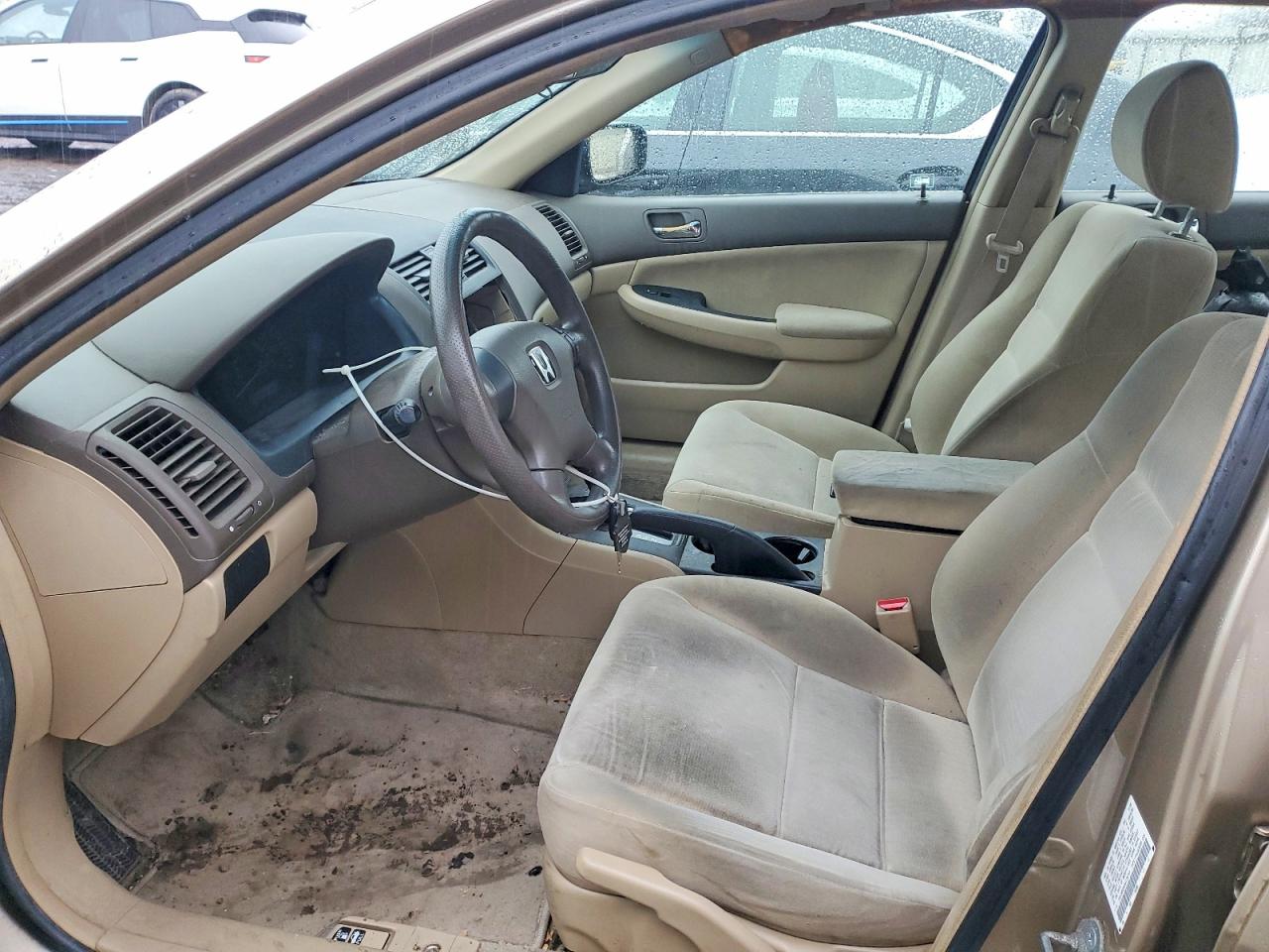 2005 HONDA ACCORD LX photo 13