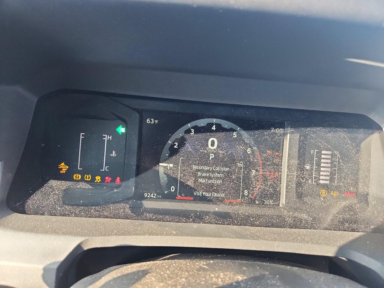 2025 TOYOTA TACOMA SR photo 25