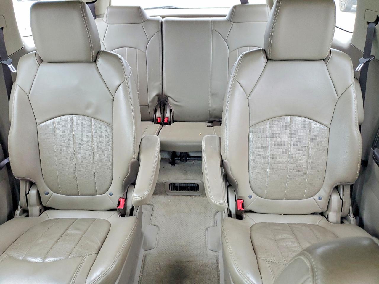 2015 GMC ACADIA DENALI photo 19