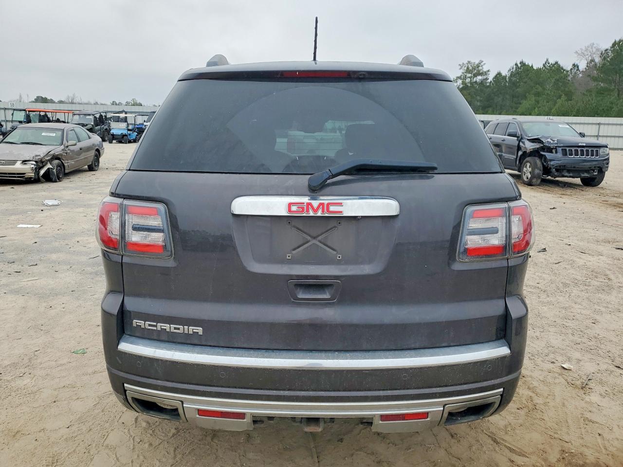2015 GMC ACADIA DENALI photo 11