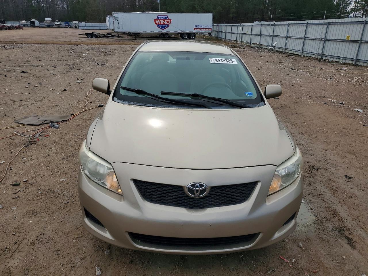 2010 TOYOTA COROLLA LE photo 5