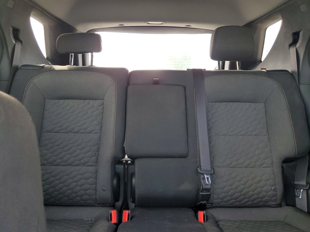 2020 CHEVROLET EQUINOX LT photo 19