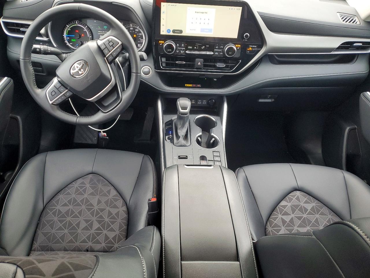 2025 TOYOTA HIGHLANDER HYBRID XLE NIGHTSHADE photo 12