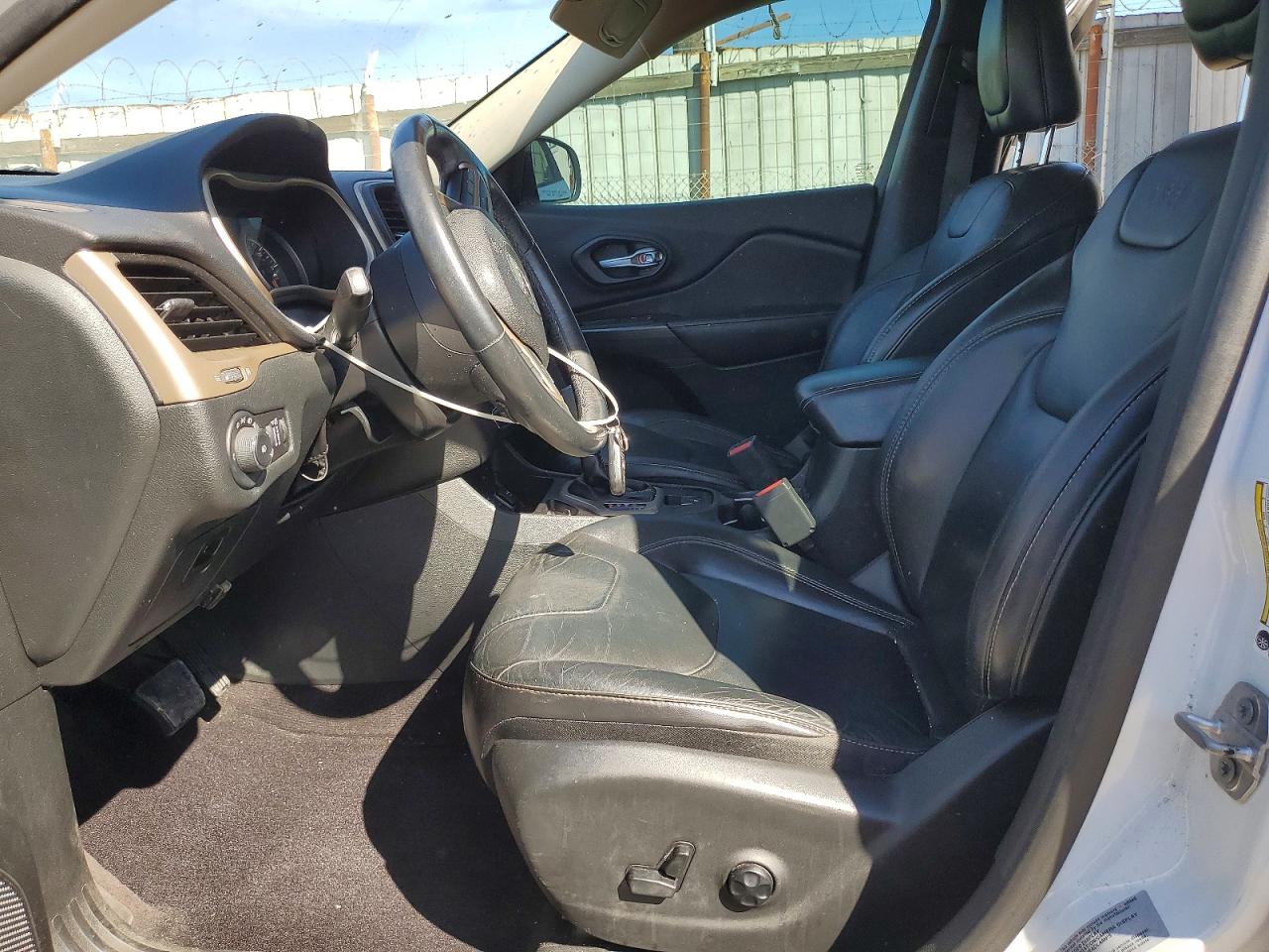 2016 JEEP CHEROKEE LIMITED photo 7