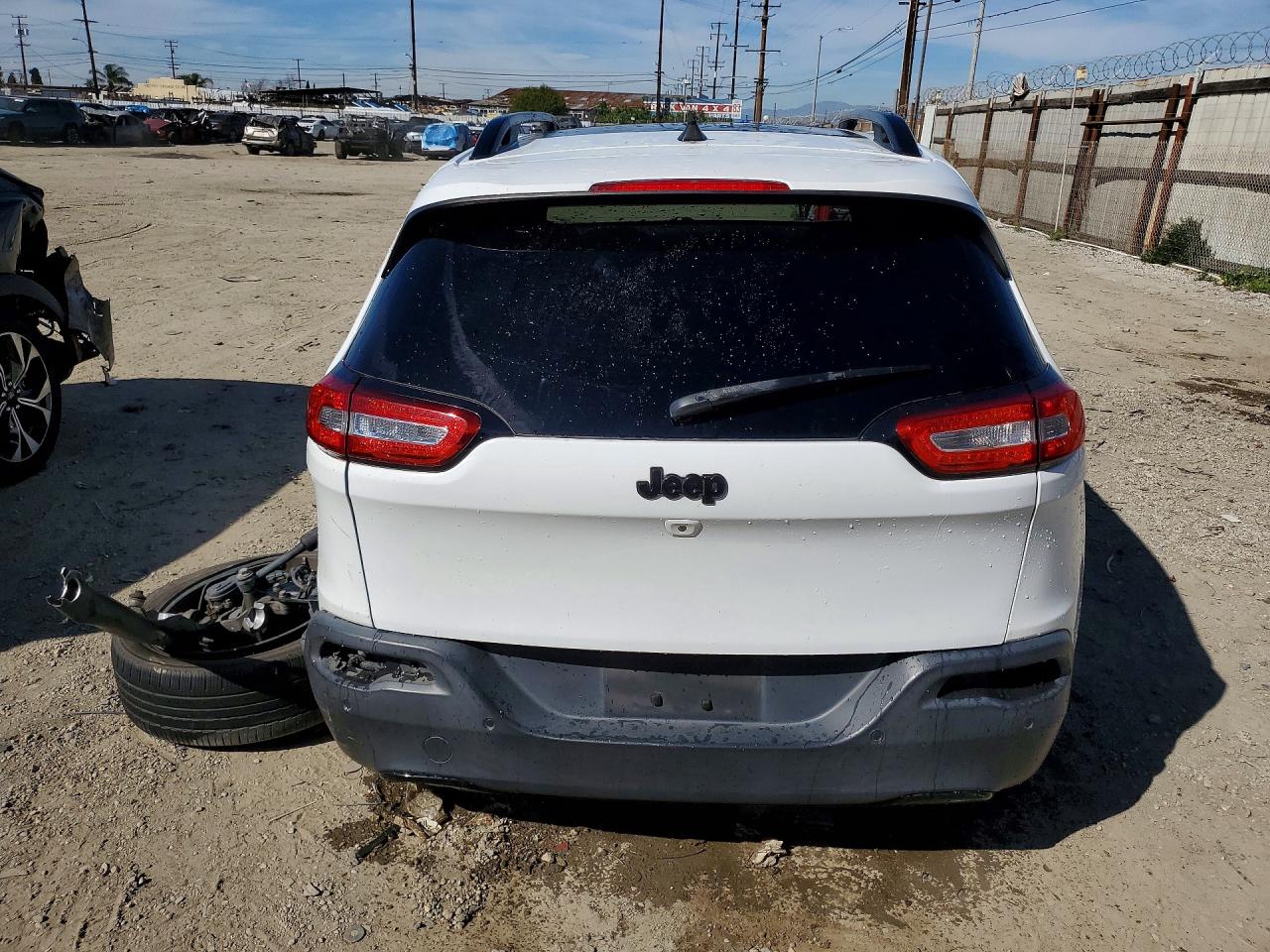 2016 JEEP CHEROKEE LIMITED photo 6