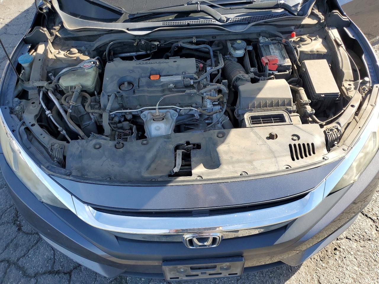 2016 HONDA CIVIC LX photo 21