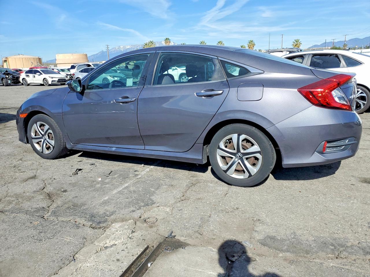 2016 HONDA CIVIC LX photo 3