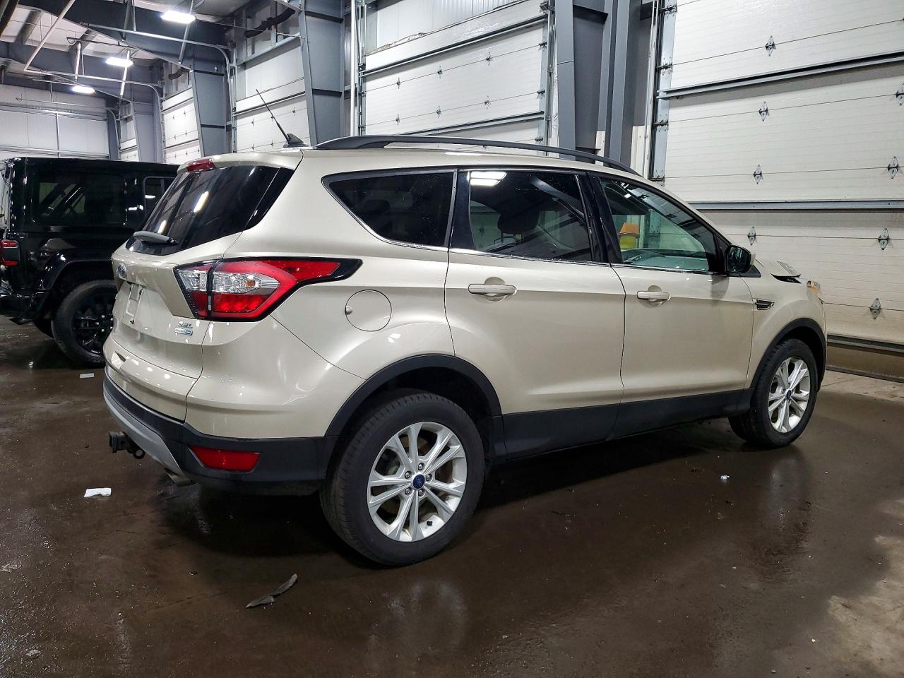 2018 FORD ESCAPE SEL photo 5
