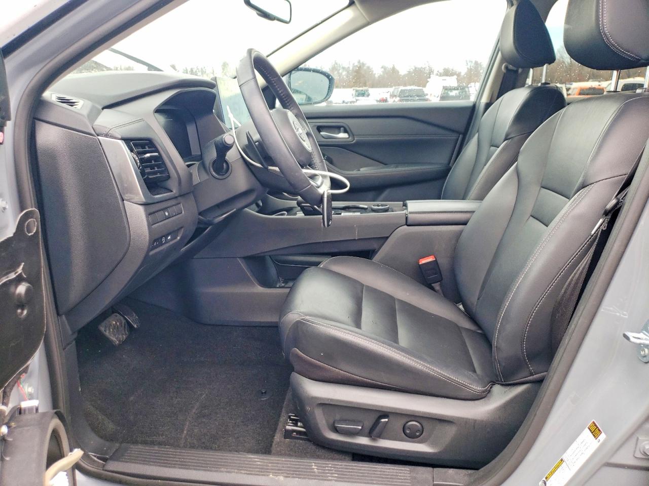 2024 NISSAN ROGUE SL photo 7