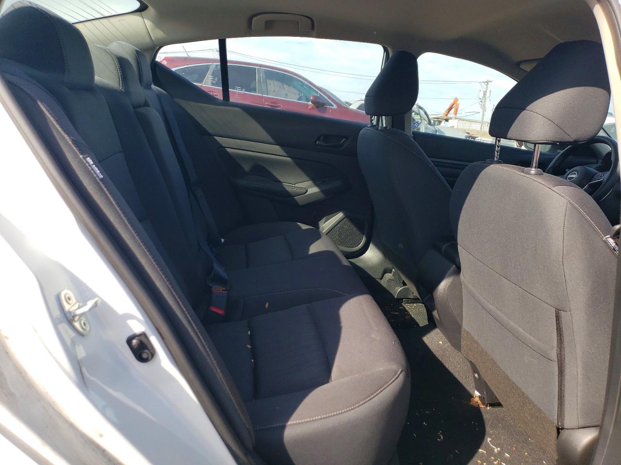 2024 NISSAN ALTIMA 2.5 SV photo 19