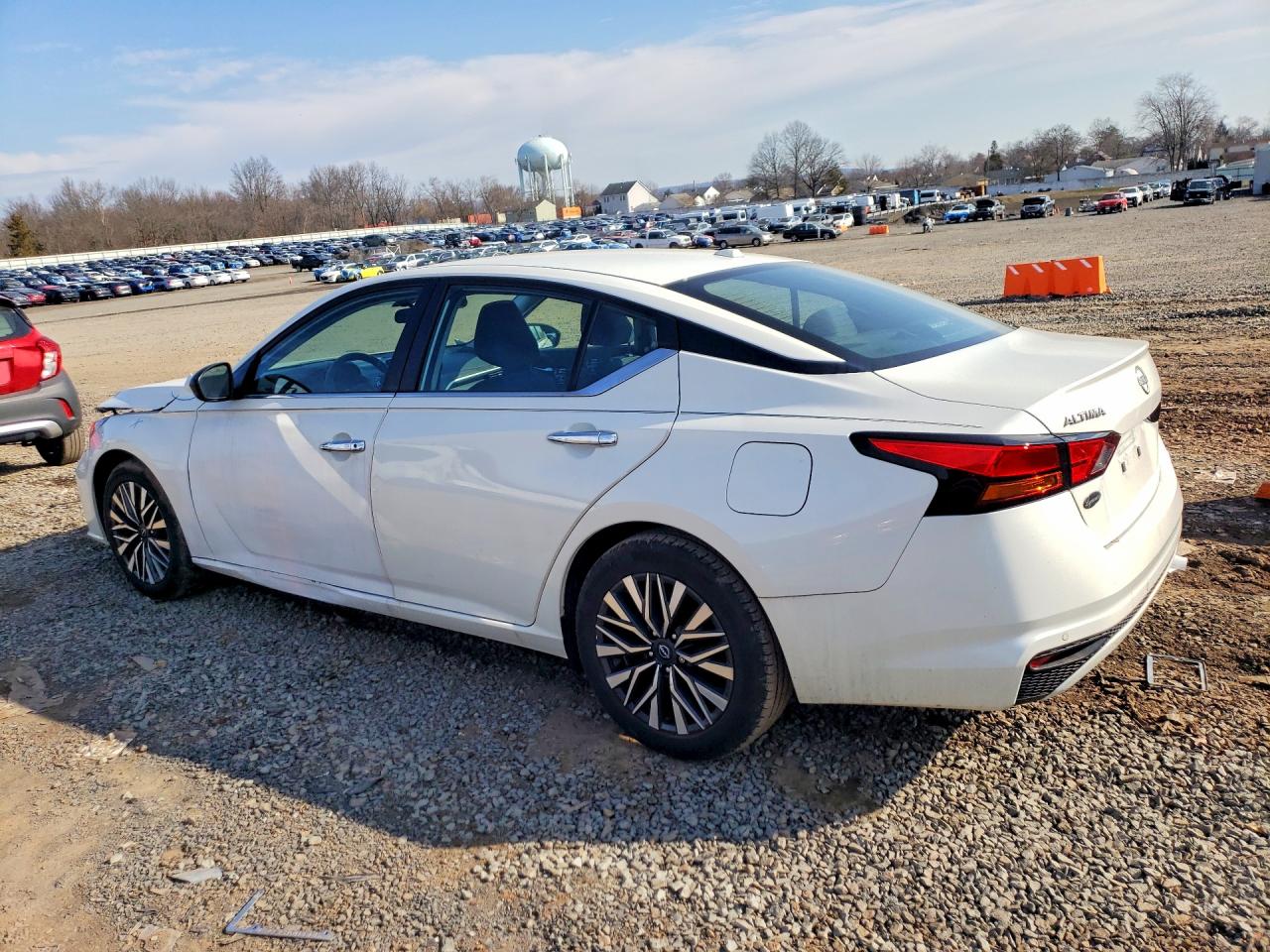 2024 NISSAN ALTIMA 2.5 SV photo 3