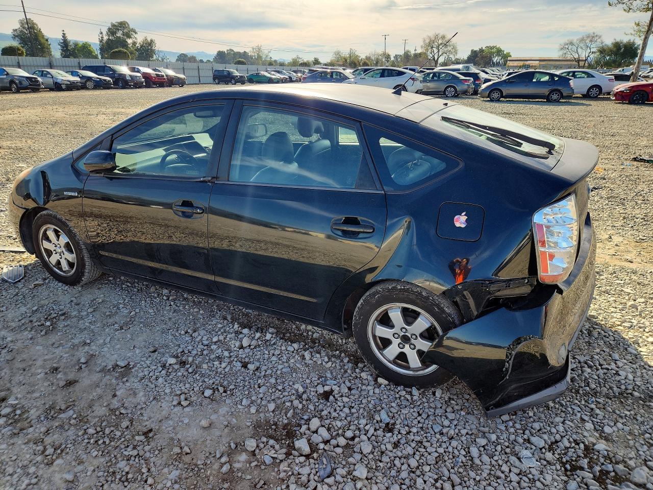 2007 TOYOTA PRIUS BASE photo 4