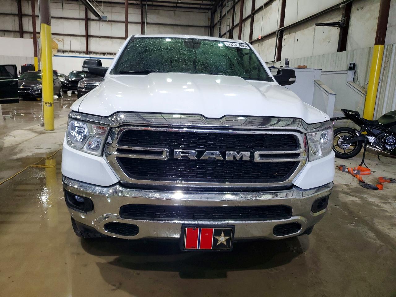 2021 RAM 1500 BIG HORN photo 5