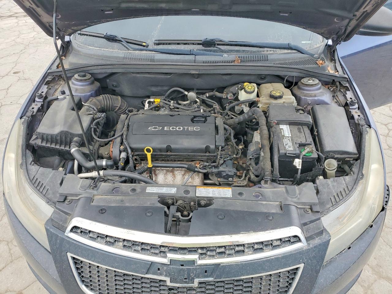 2014 CHEVROLET CRUZE LS photo 31