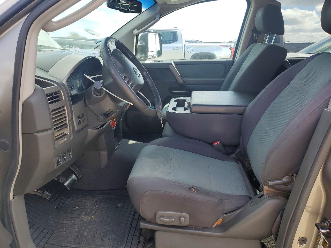 2006 NISSAN TITAN XE photo 19