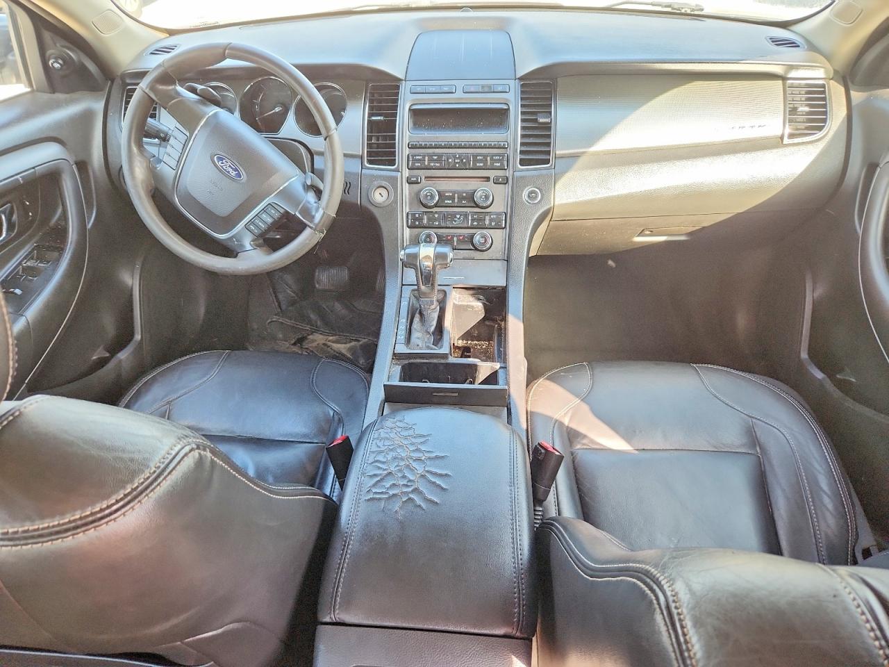 2011 FORD TAURUS SEL photo 15