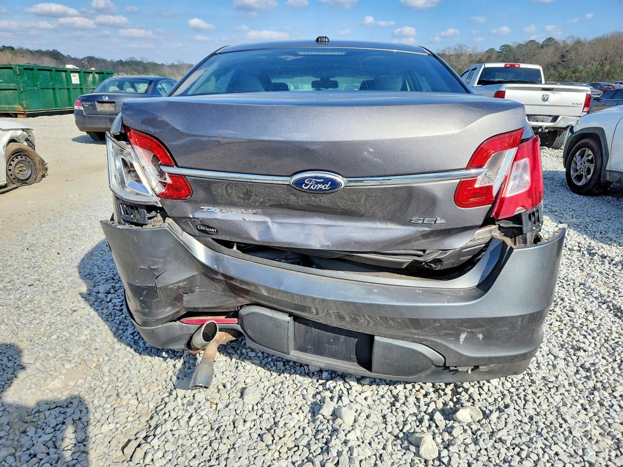 2011 FORD TAURUS SEL photo 11