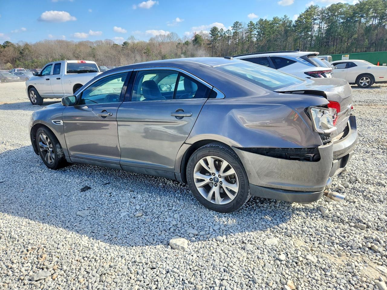 2011 FORD TAURUS SEL photo 3