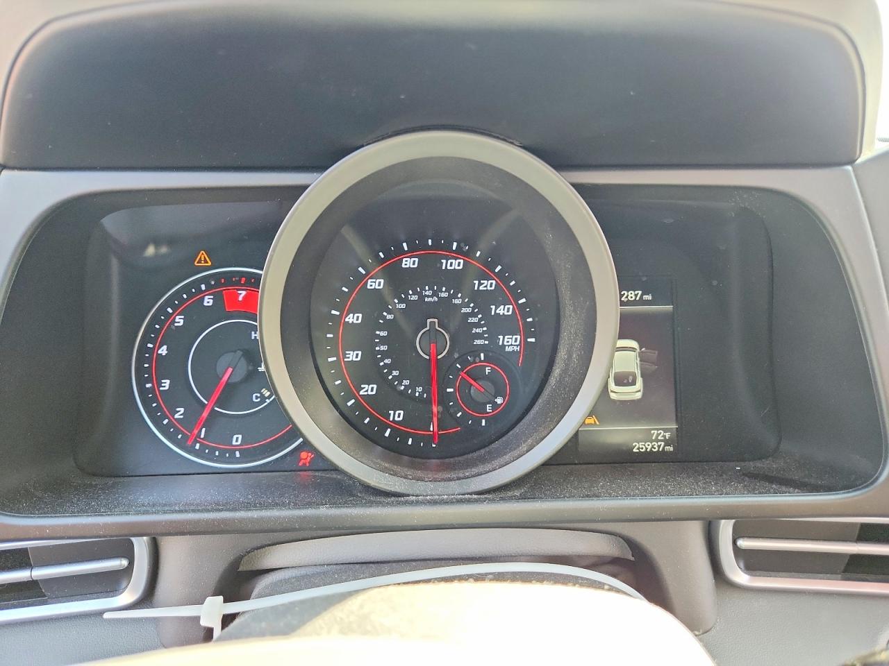 2021 HYUNDAI ELANTRA SEL photo 9