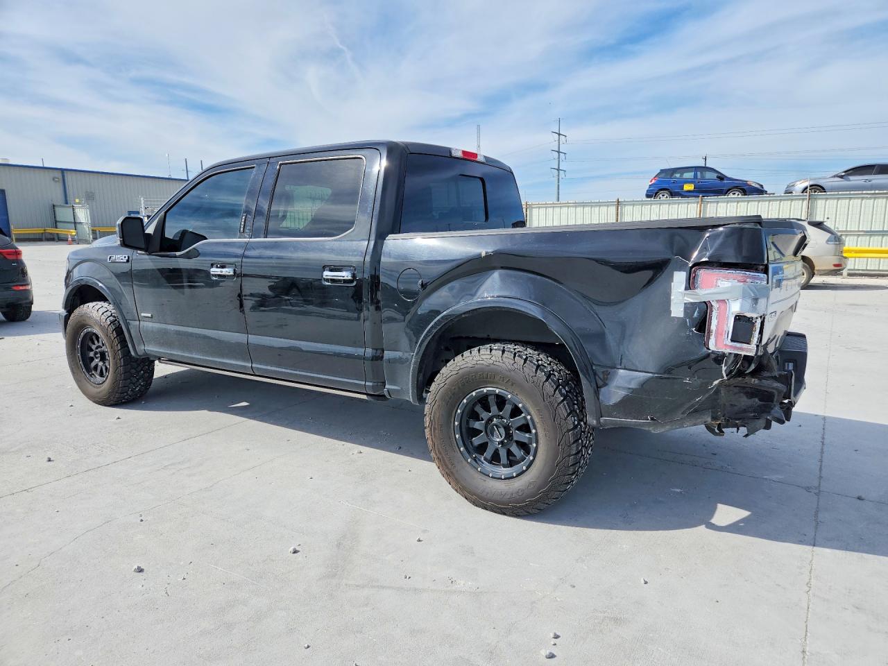 2016 FORD F150 SUPERCREW photo 2