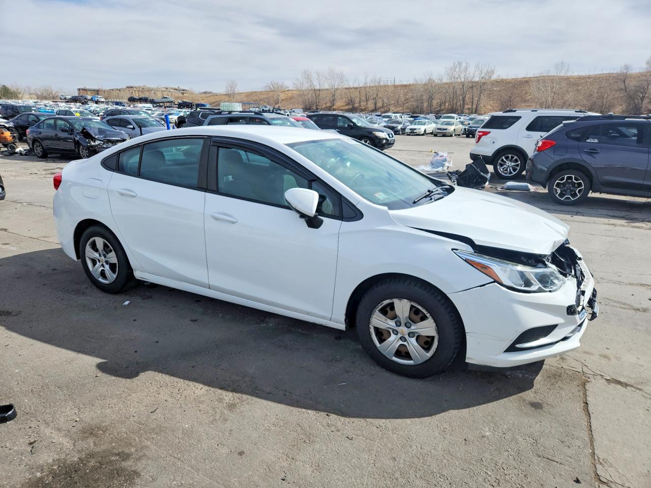 2017 CHEVROLET CRUZE LS photo 7