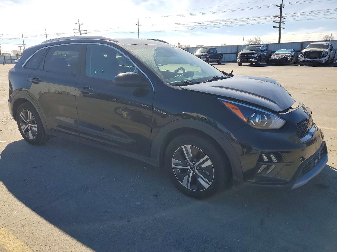 2020 KIA NIRO LXS photo 4