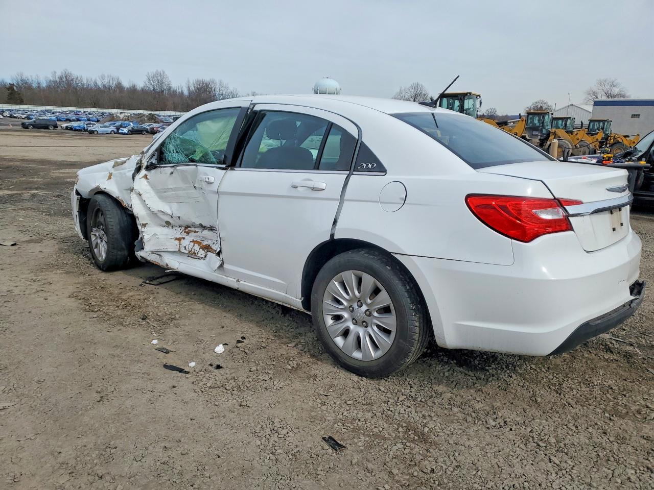 2013 CHRYSLER 200 LX photo 2