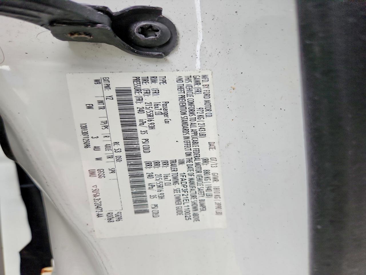 2014 FORD FOCUS SE photo 12