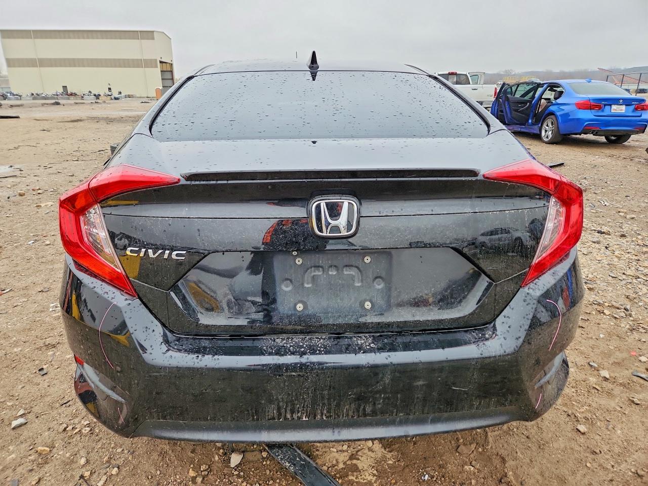 2017 HONDA CIVIC EX photo 11