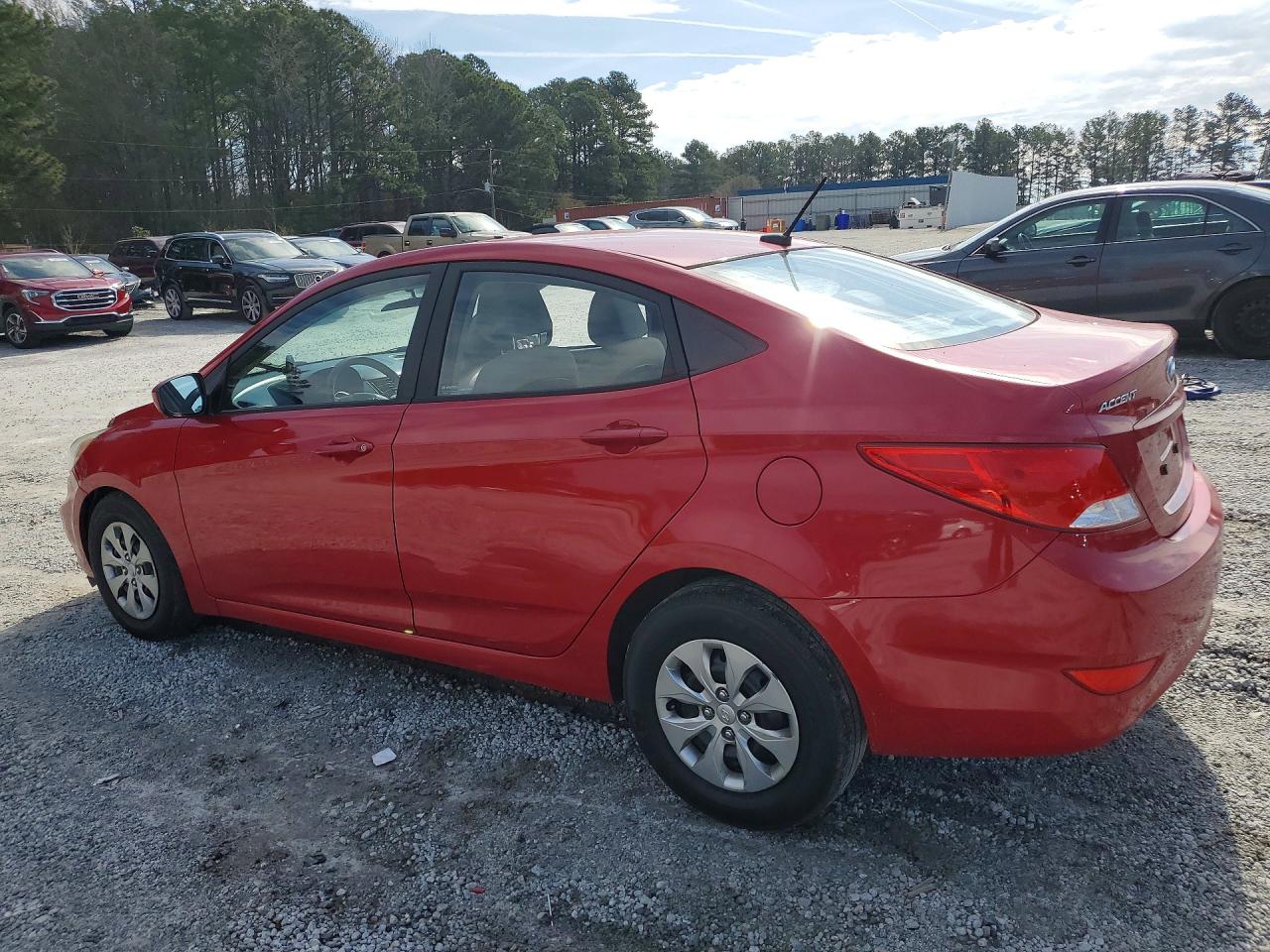 2016 HYUNDAI ACCENT SE photo 2