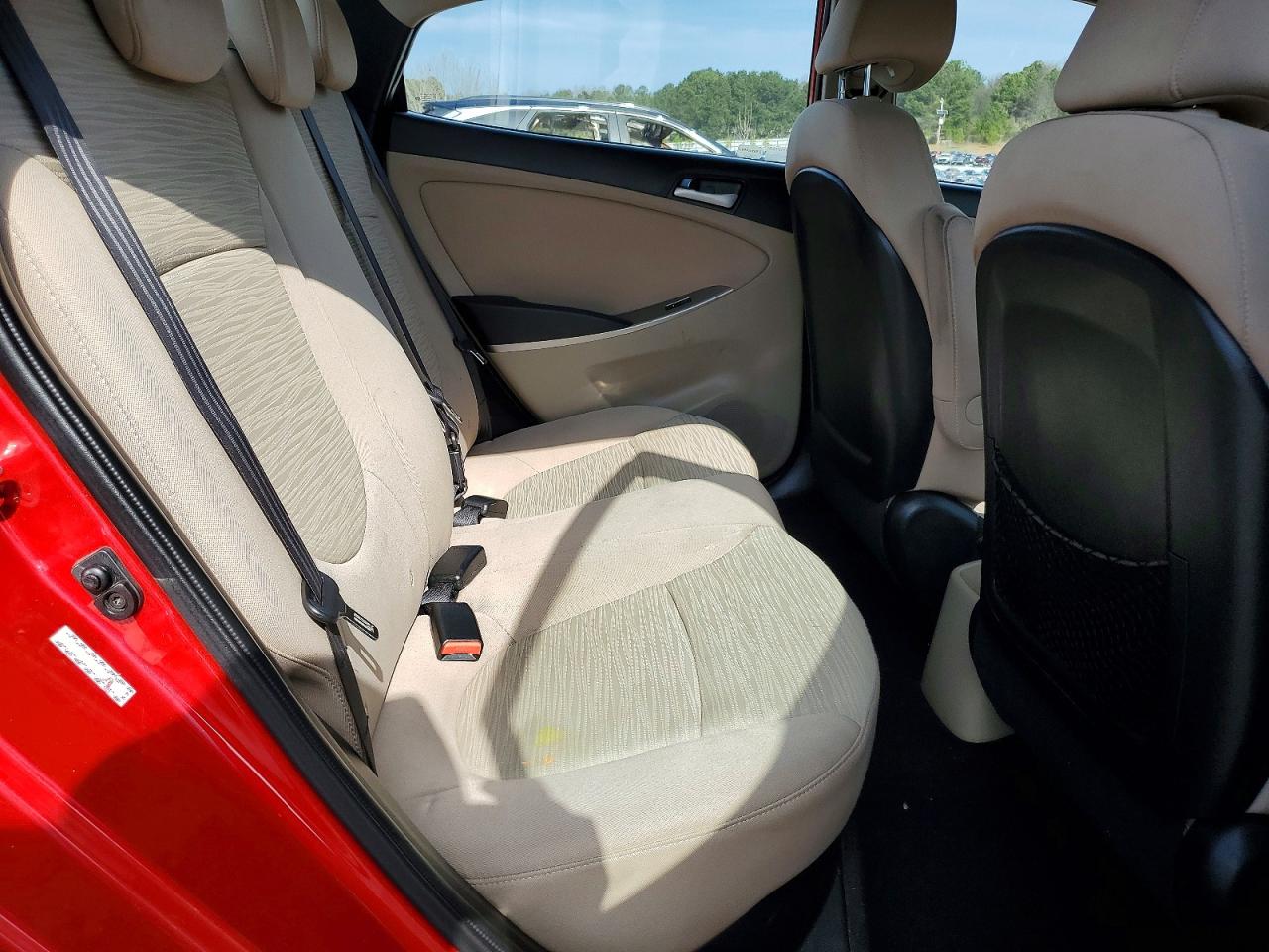2016 HYUNDAI ACCENT SE photo 10