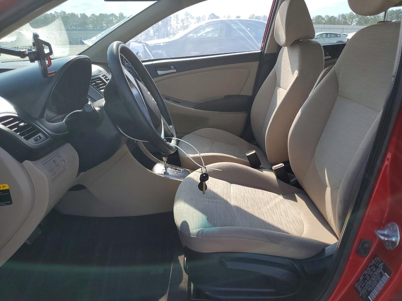 2016 HYUNDAI ACCENT SE photo 7
