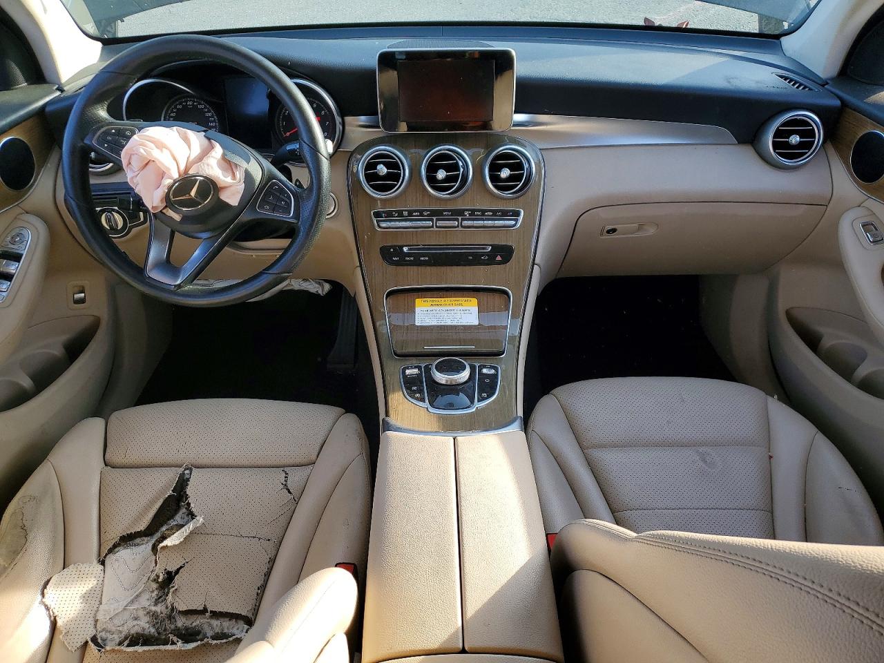 2018 MERCEDES-BENZ GLC 300 photo 15