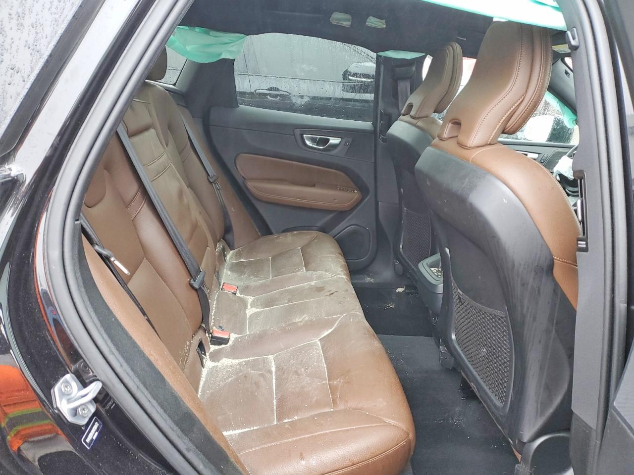 2021 VOLVO XC60 T5 MOMENTUM photo 28