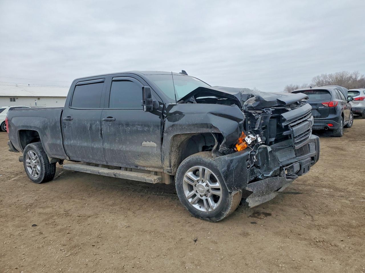2016 CHEVROLET SILVERADO K2500 HIGH COUNTRY photo 4