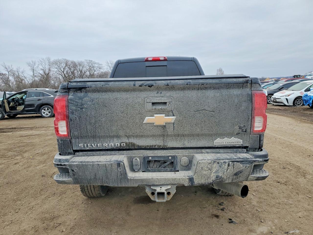 2016 CHEVROLET SILVERADO K2500 HIGH COUNTRY photo 6