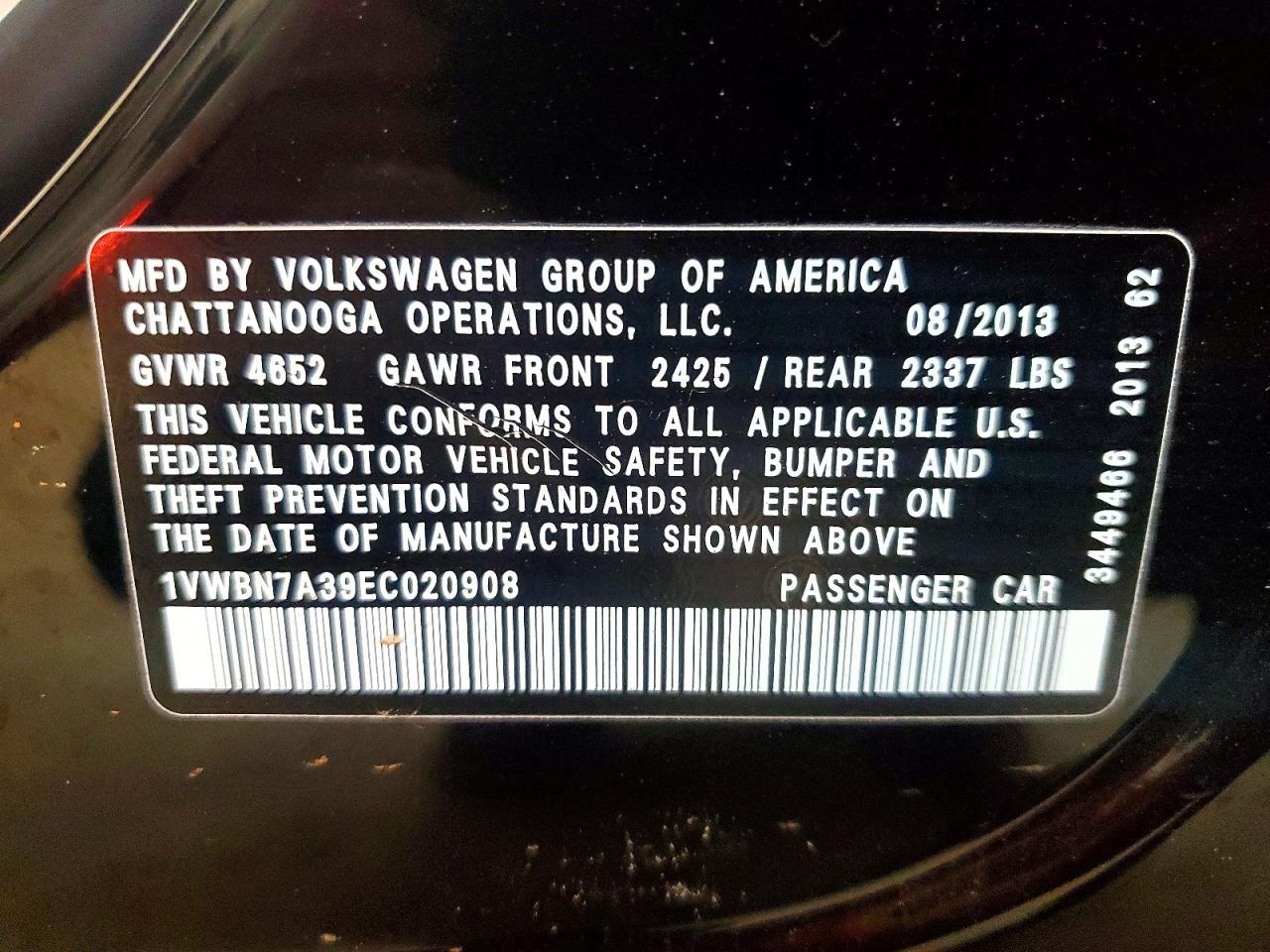 2014 VOLKSWAGEN PASSAT SE photo 12