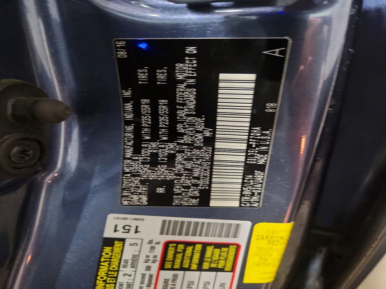 2017 TOYOTA SIENNA XLE 7-PASSENGER photo 37