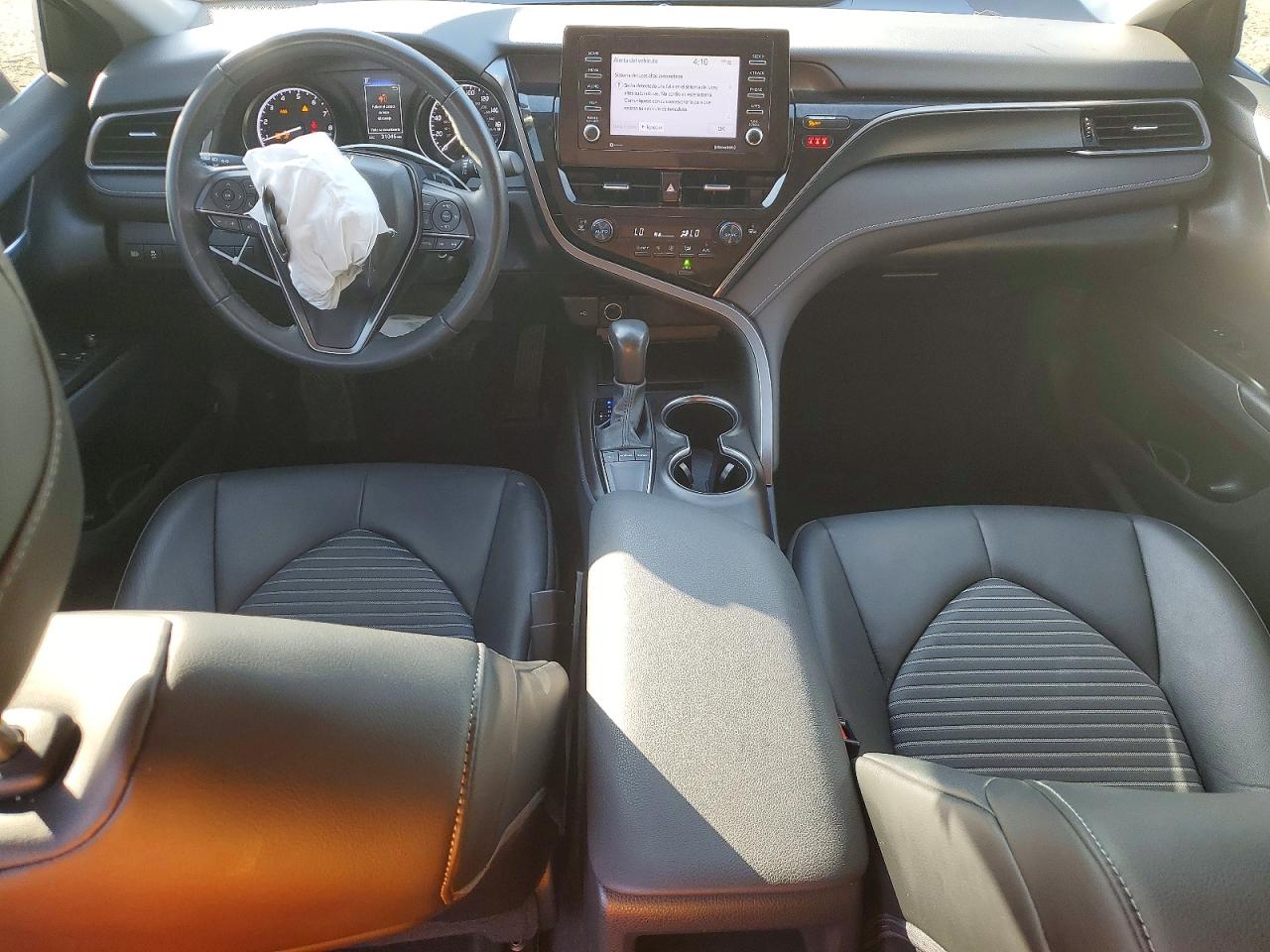 2024 TOYOTA CAMRY SE photo 15
