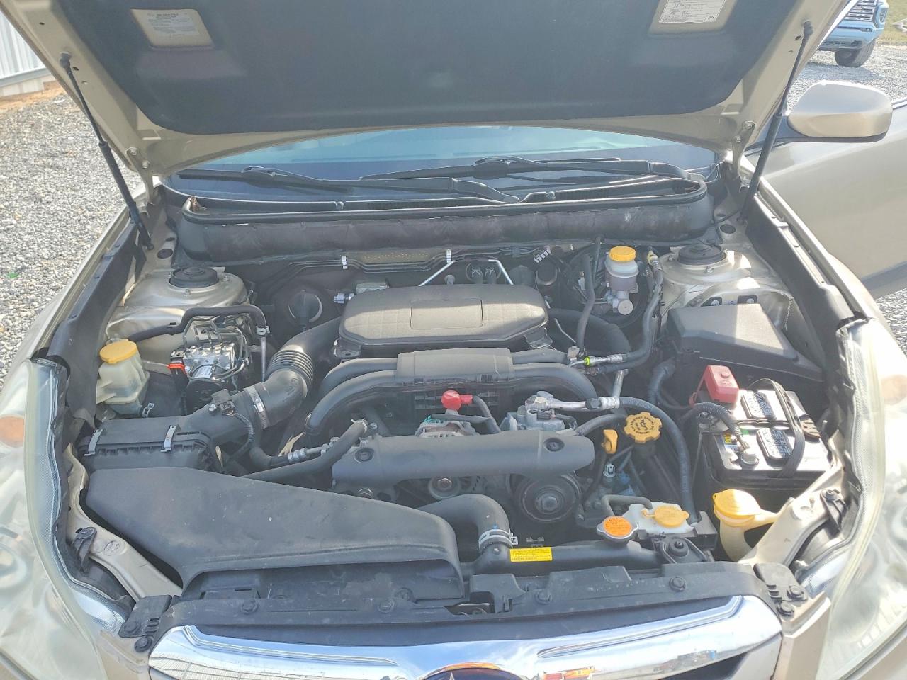 2010 SUBARU OUTBACK 2.5I LIMITED photo 31