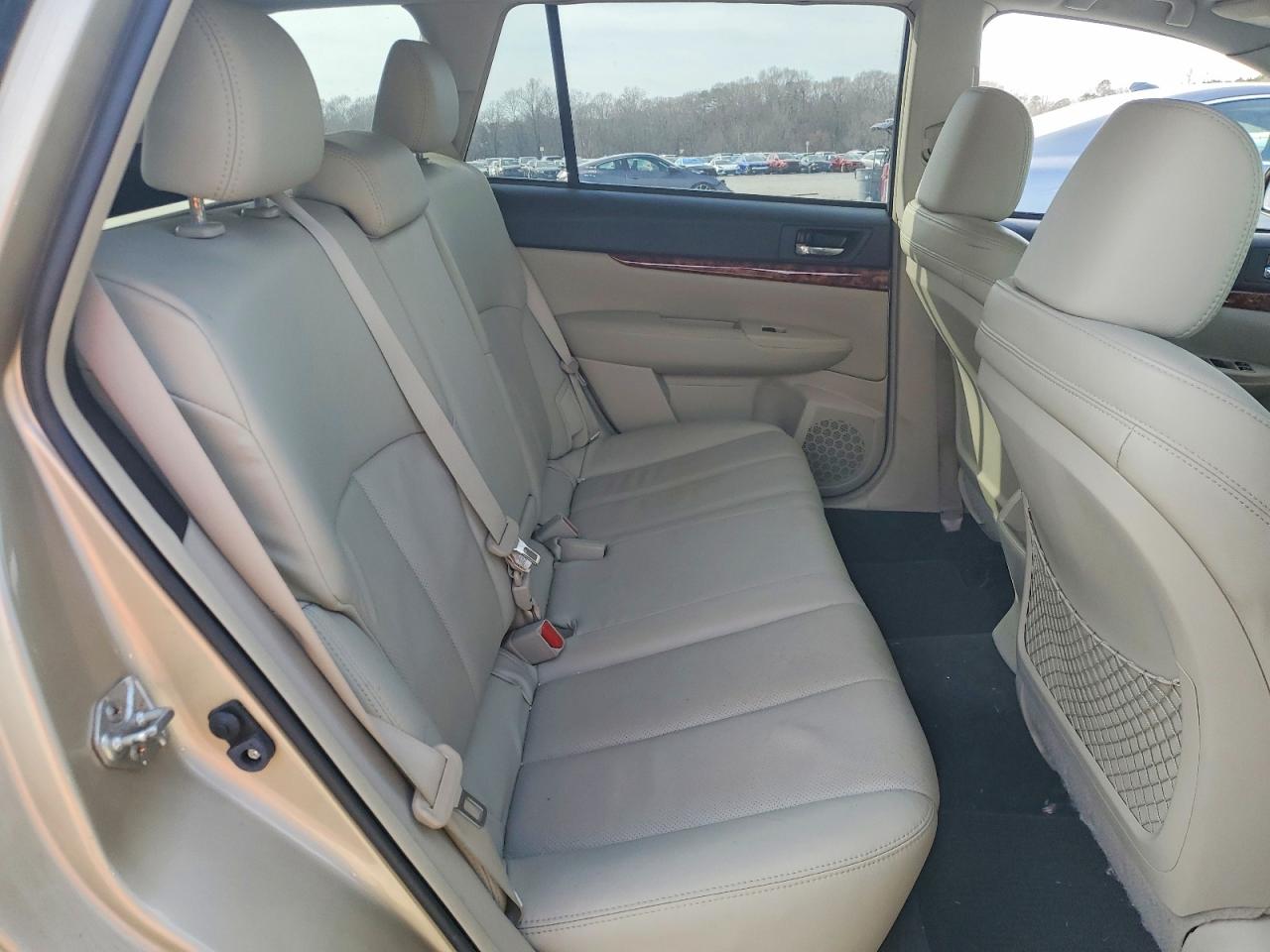 2010 SUBARU OUTBACK 2.5I LIMITED photo 28