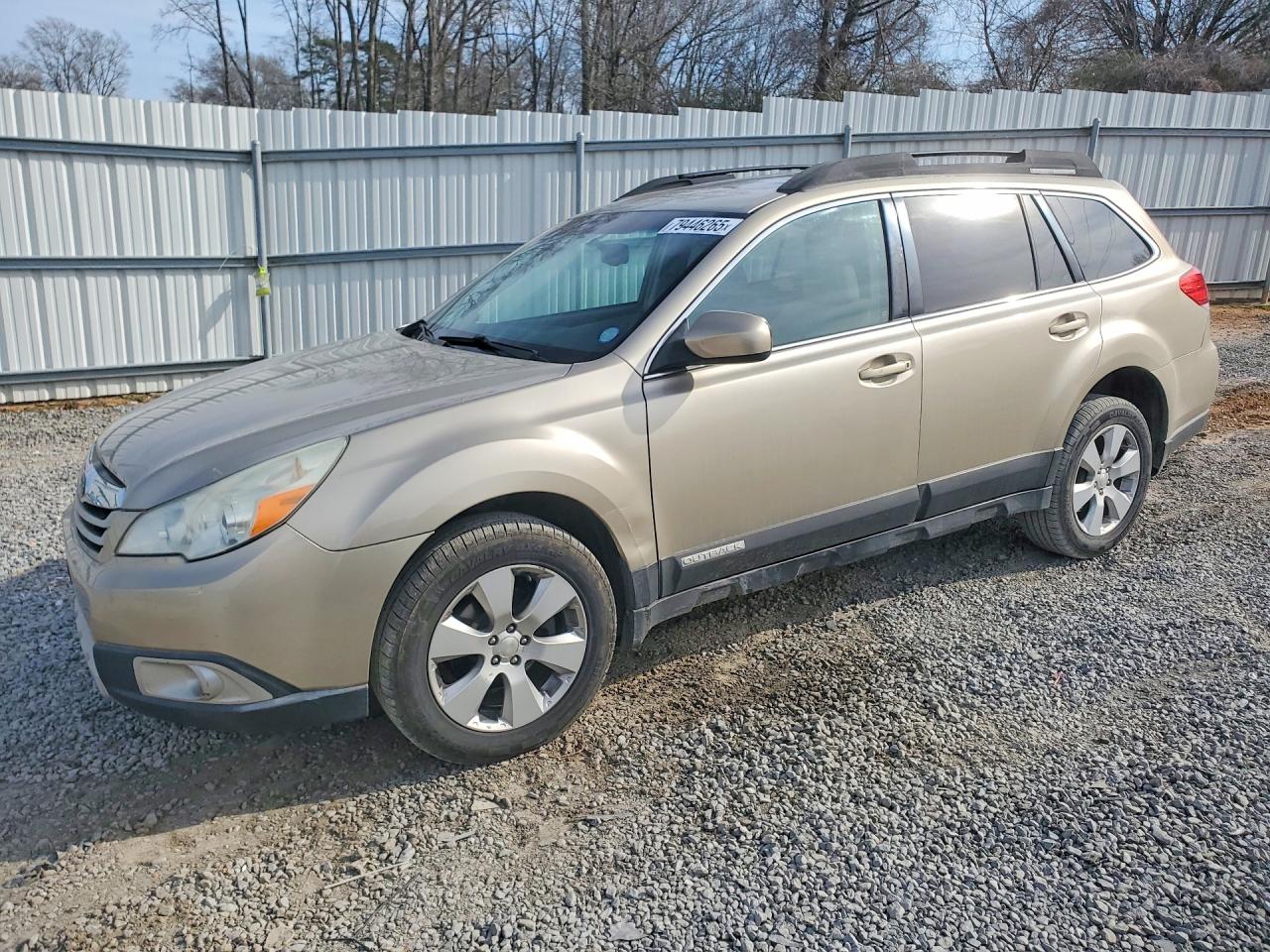 2010 SUBARU OUTBACK